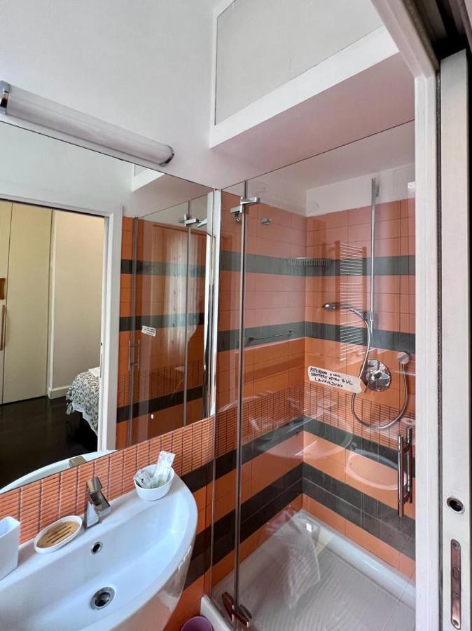 B&B Azuni Home Rom Exteriör bild