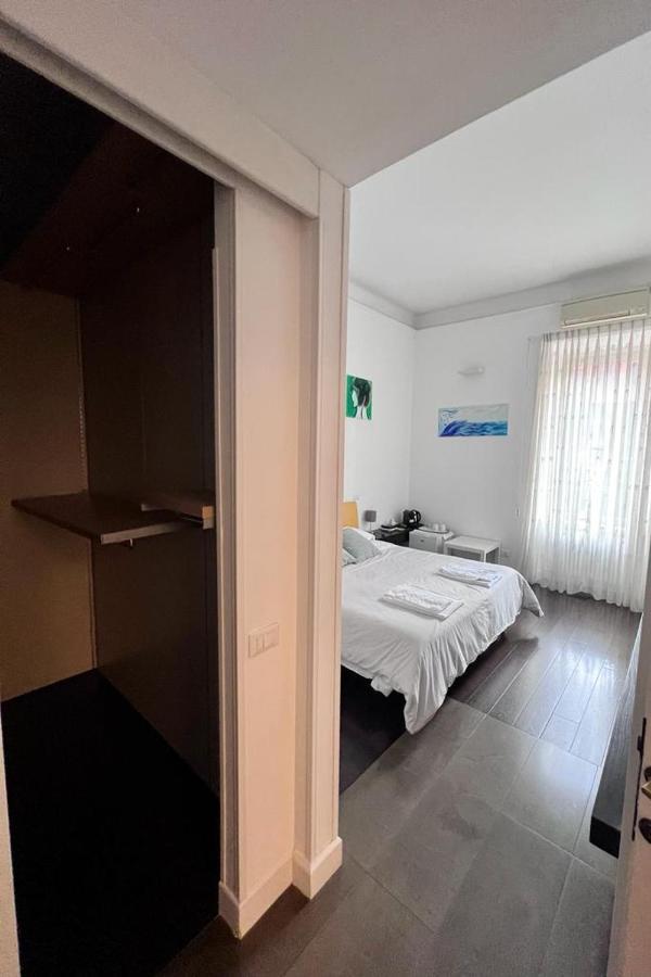 B&B Azuni Home Rom Exteriör bild